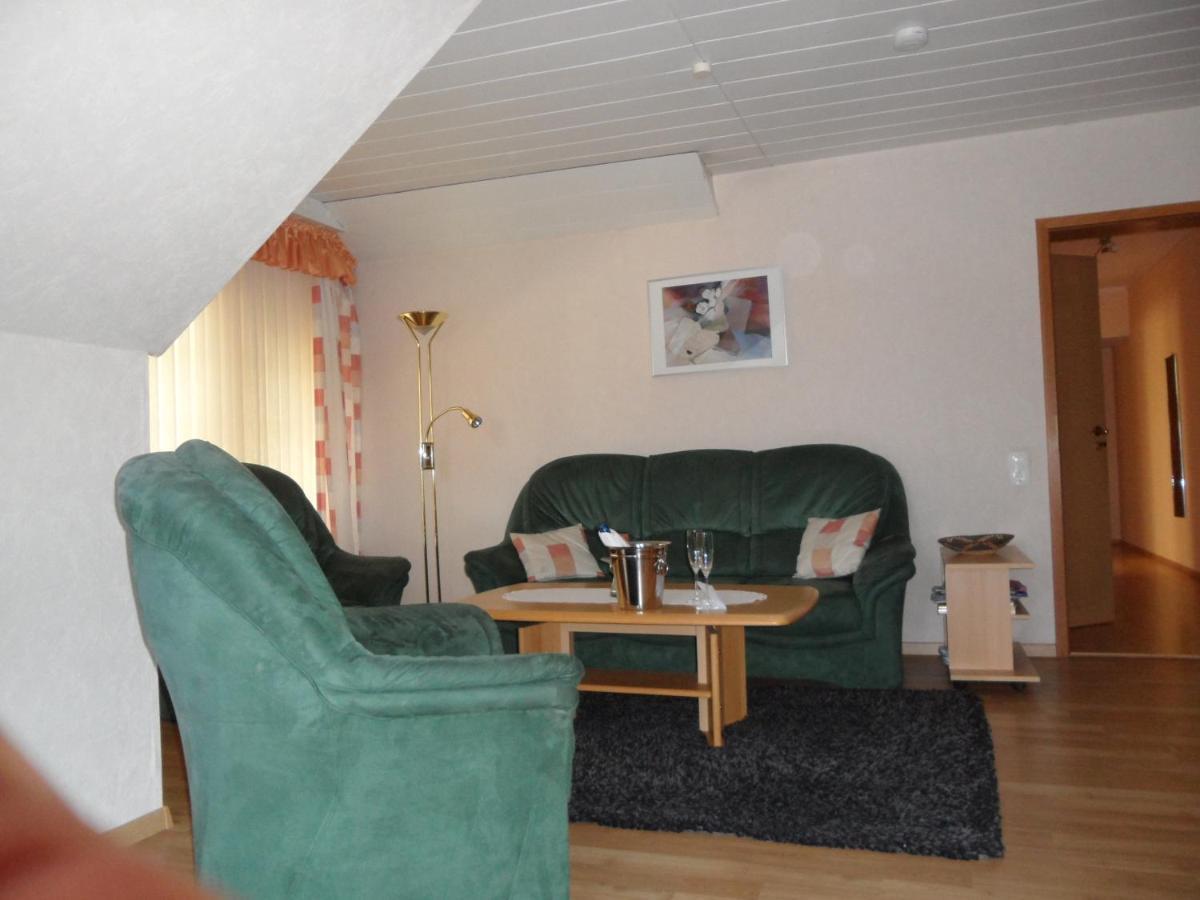Ferienwohnung Antje Бремергафен Екстер'єр фото